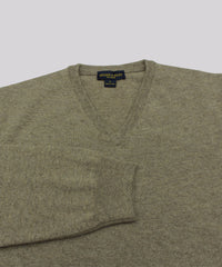 100% Cashmere Sweater W/ Loro Piana Yarn - Taupe V-Neck close up